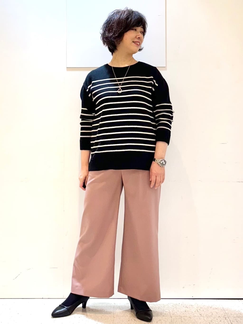 ヤスコさんの「Reflect｜【すっきりシルエット】ワイドクロップドパンツ」を使ったコーディネート