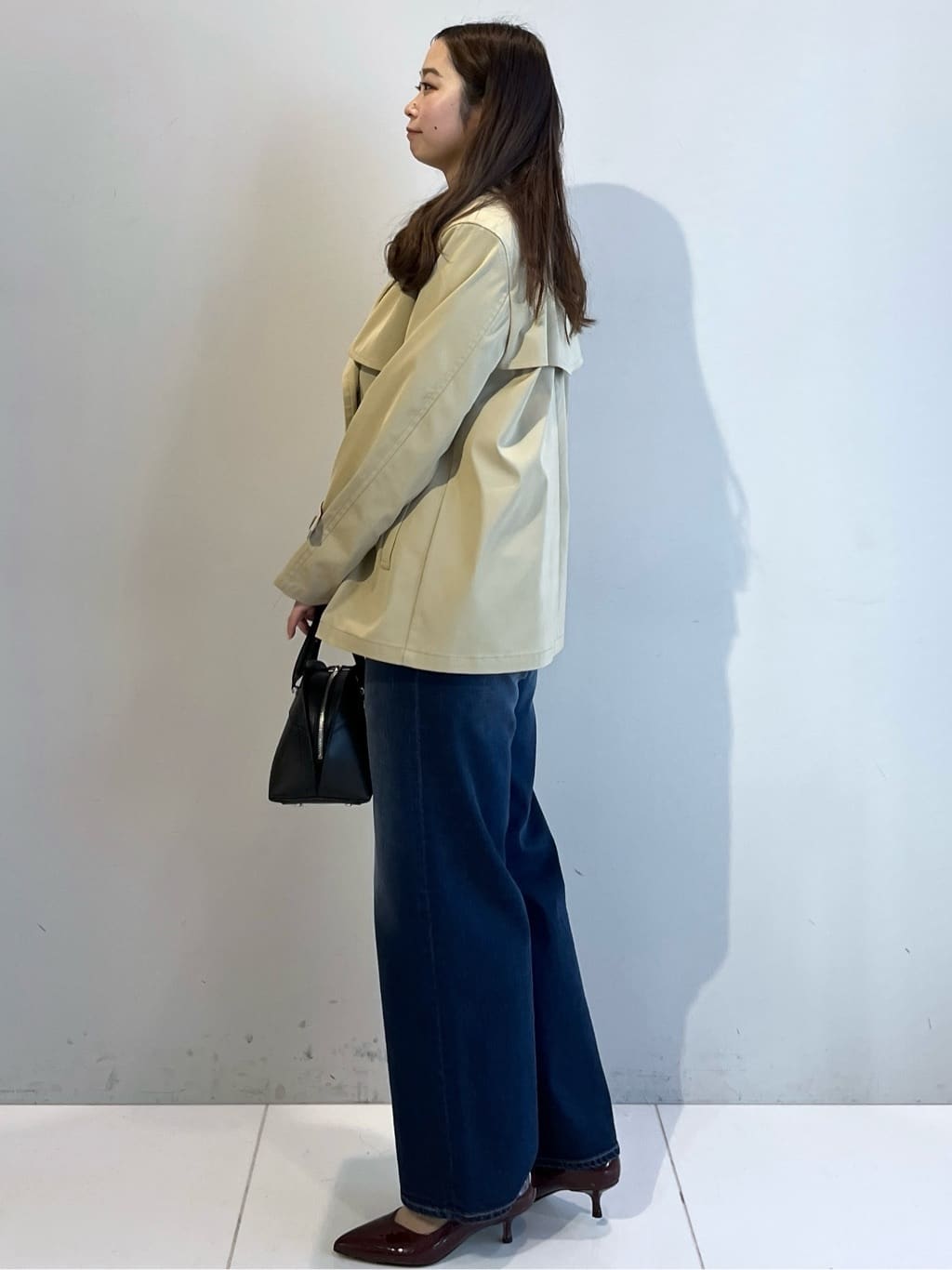 Saekoさんの「UNTITLED｜【定番人気/はっ水/洗える】タスランショートトレンチコート」を使ったコーディネート