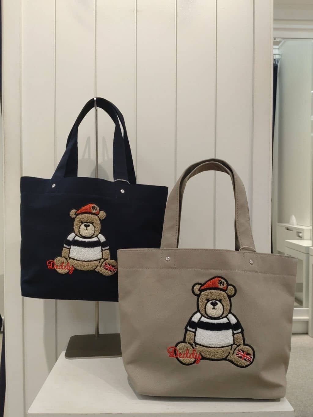 kaiさんの「Dessin｜Deddyさがら刺繍トートバッグ」を使ったコーディネート