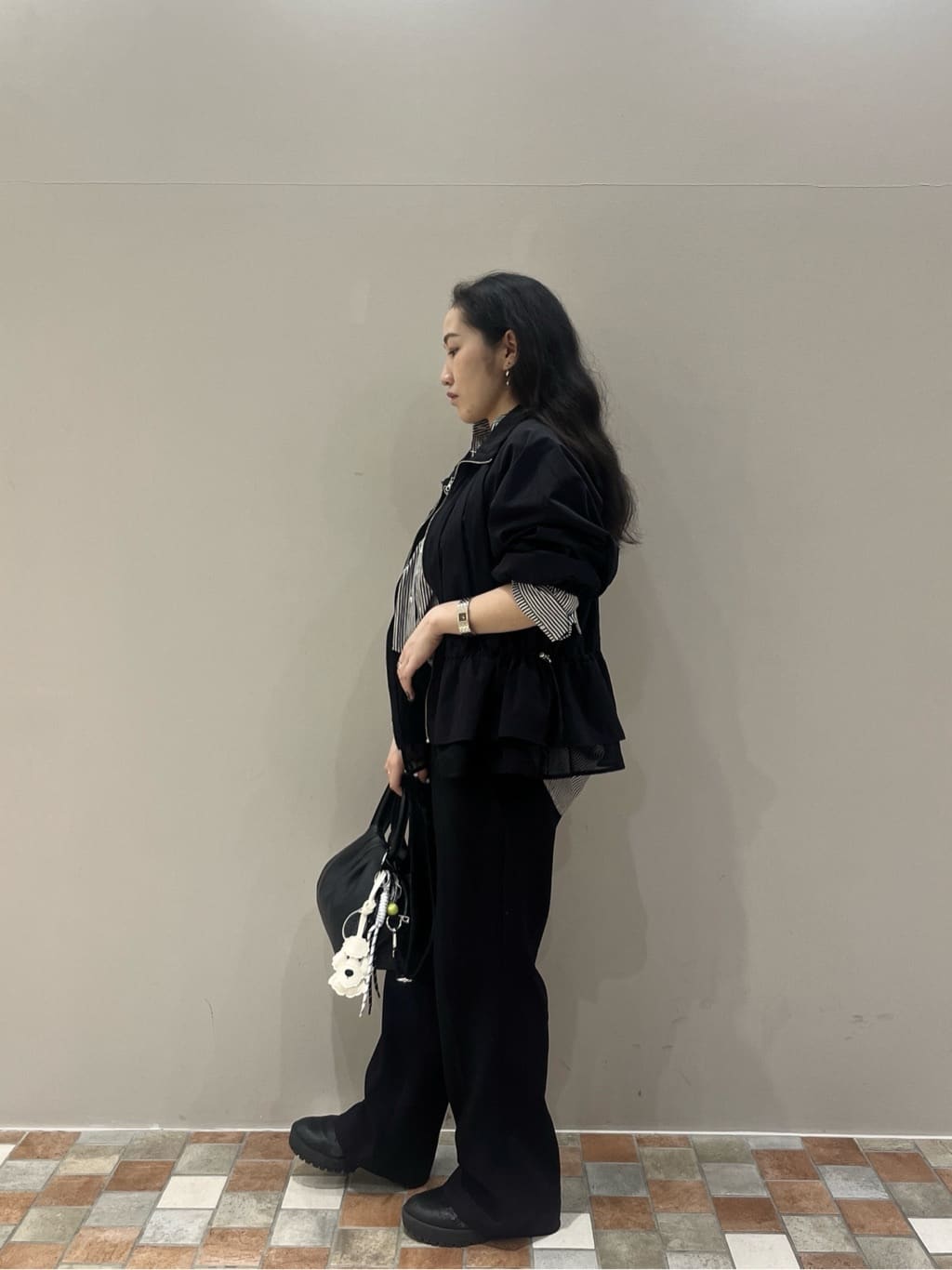 Uminoさんの「INDIVI｜シャーリングペプラムブルゾン」を使ったコーディネート
