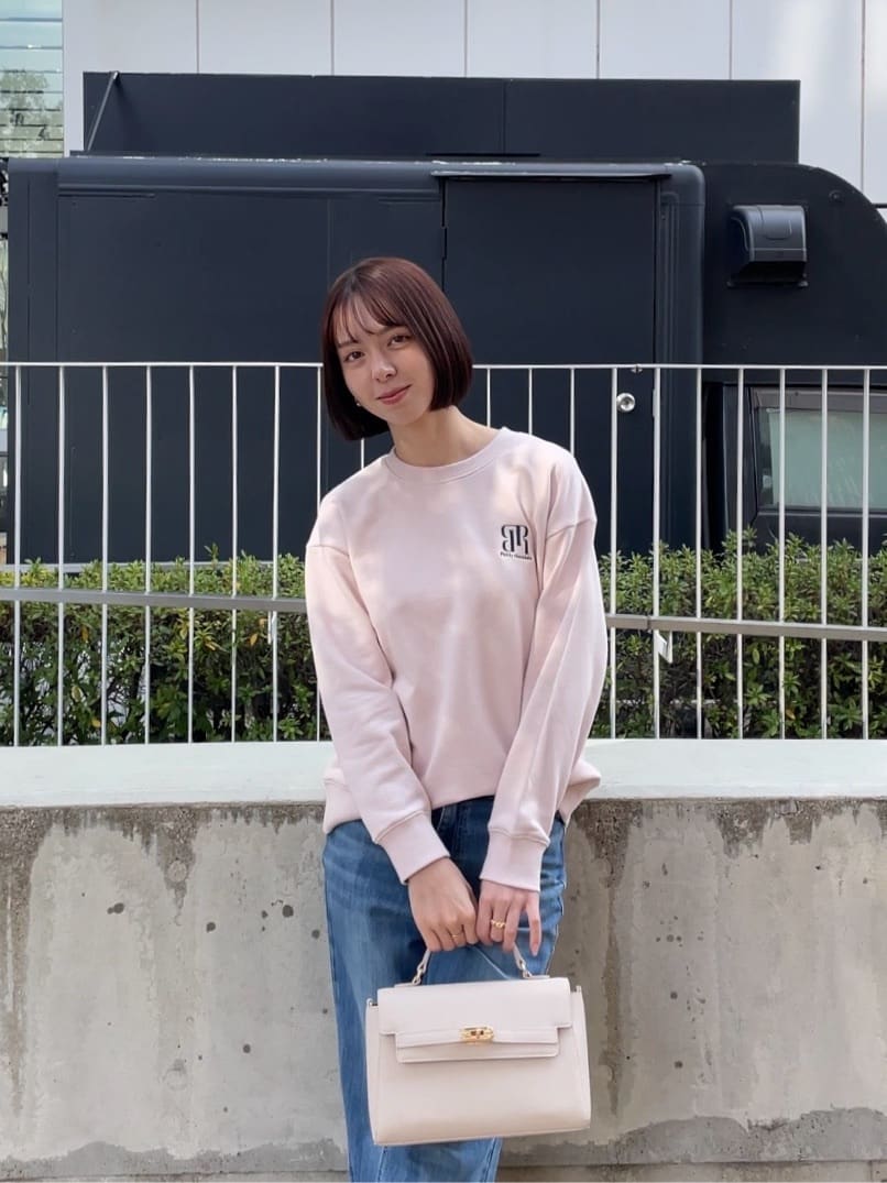NATSUMIさんの「grove｜【コラボITEM】Philly Chocolate 裏毛プルオーバー」を使ったコーディネート