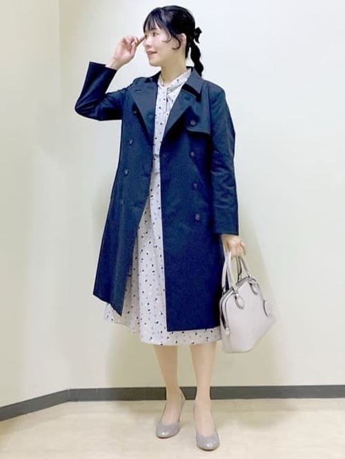  beni_gingerさんの「Reflect｜【セレモニー／通勤／おでかけに◎】フラワープリントボウタイワンピース」を使ったコーディネート