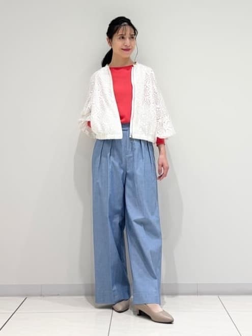 kayoさんの「INDIVI｜【セットアップ可】ジップアップレースショートブルゾン」を使ったコーディネート