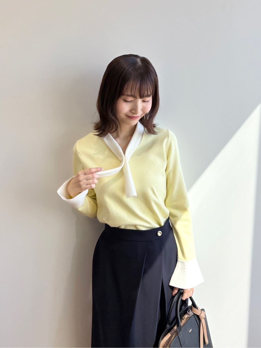 みさかさんの「index｜バイカラーボウタイパール調ニット【洗濯機OK】」を使ったコーディネート