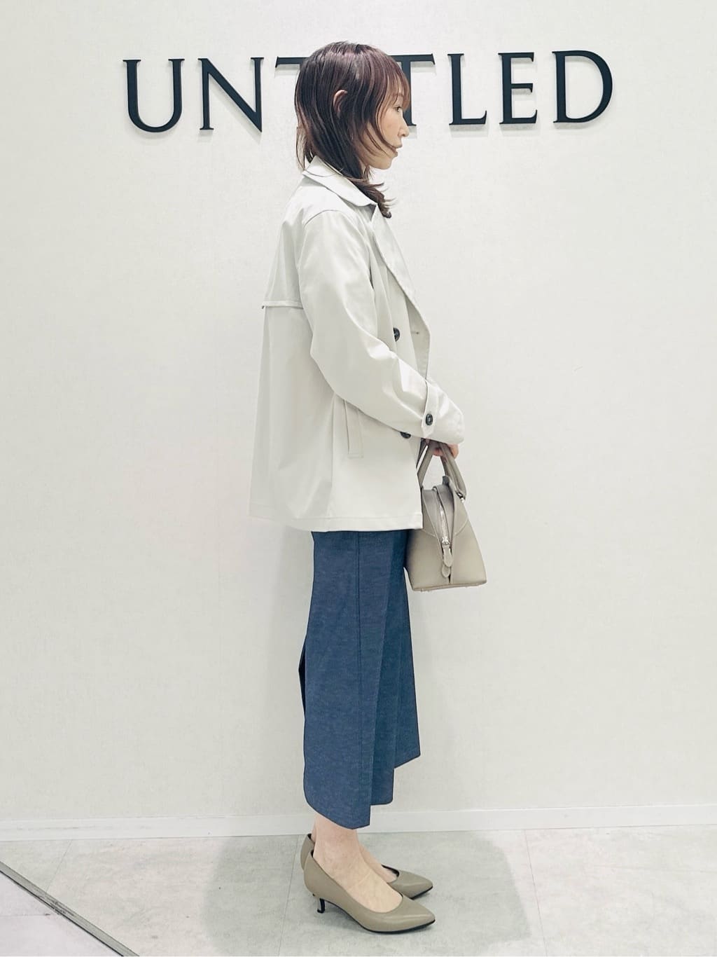 Miwaさんの「UNTITLED｜【定番人気/はっ水/洗える】タスランショートトレンチコート」を使ったコーディネート