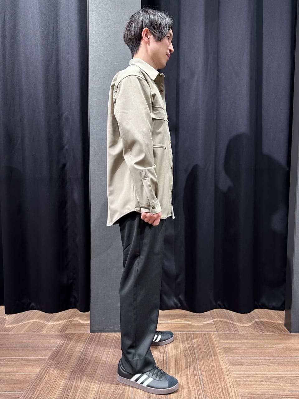 tomoyaさんの「THE SHOP TK｜FLEX LINE  カバーオール　ストレッチ/防シワ/マシンウォッシャブル/セットアップ可」を使ったコーディネート