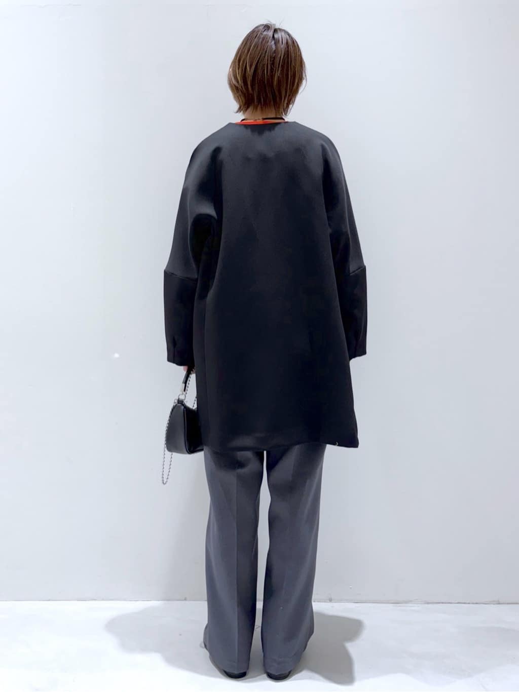 こじさんの「OPAQUE.CLIP｜フォルムスリーブミドルコート【洗濯機OK】」を使ったコーディネート