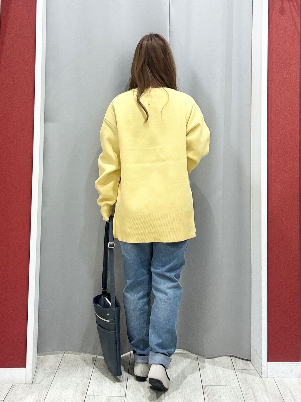 shioさんの「SHOO･LA･RUE｜【高レビュー/洗濯機可/S-LL】さらに軽くなった スポンディッシュ裾フェイクトップス」を使ったコーディネート