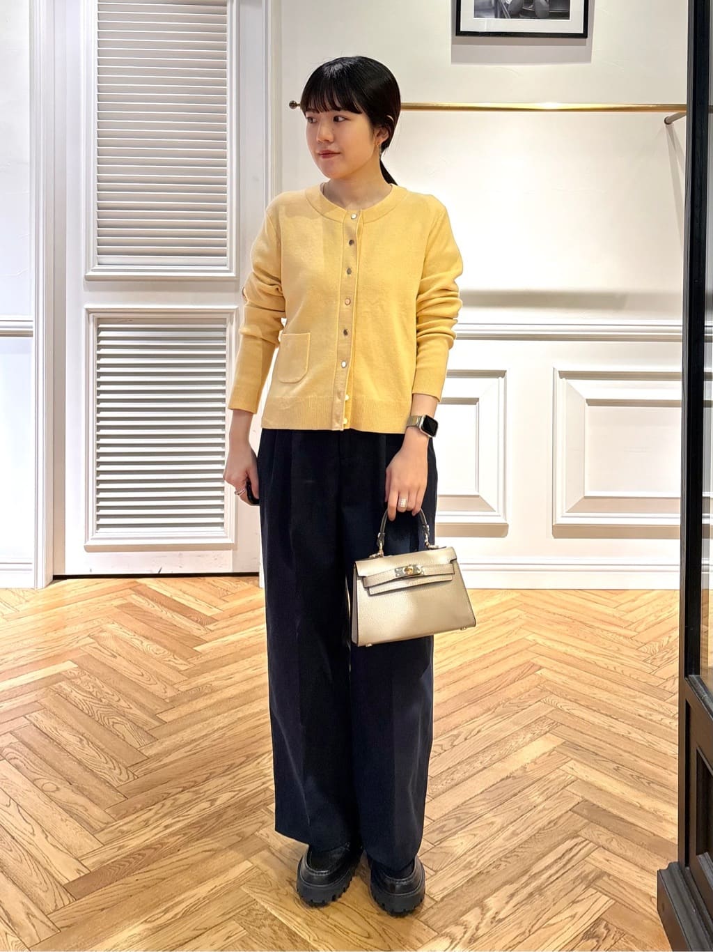 cocoさんの「DRESSTERIOR｜◆ウォッシャブルコットンカシミヤカーディガン」を使ったコーディネート