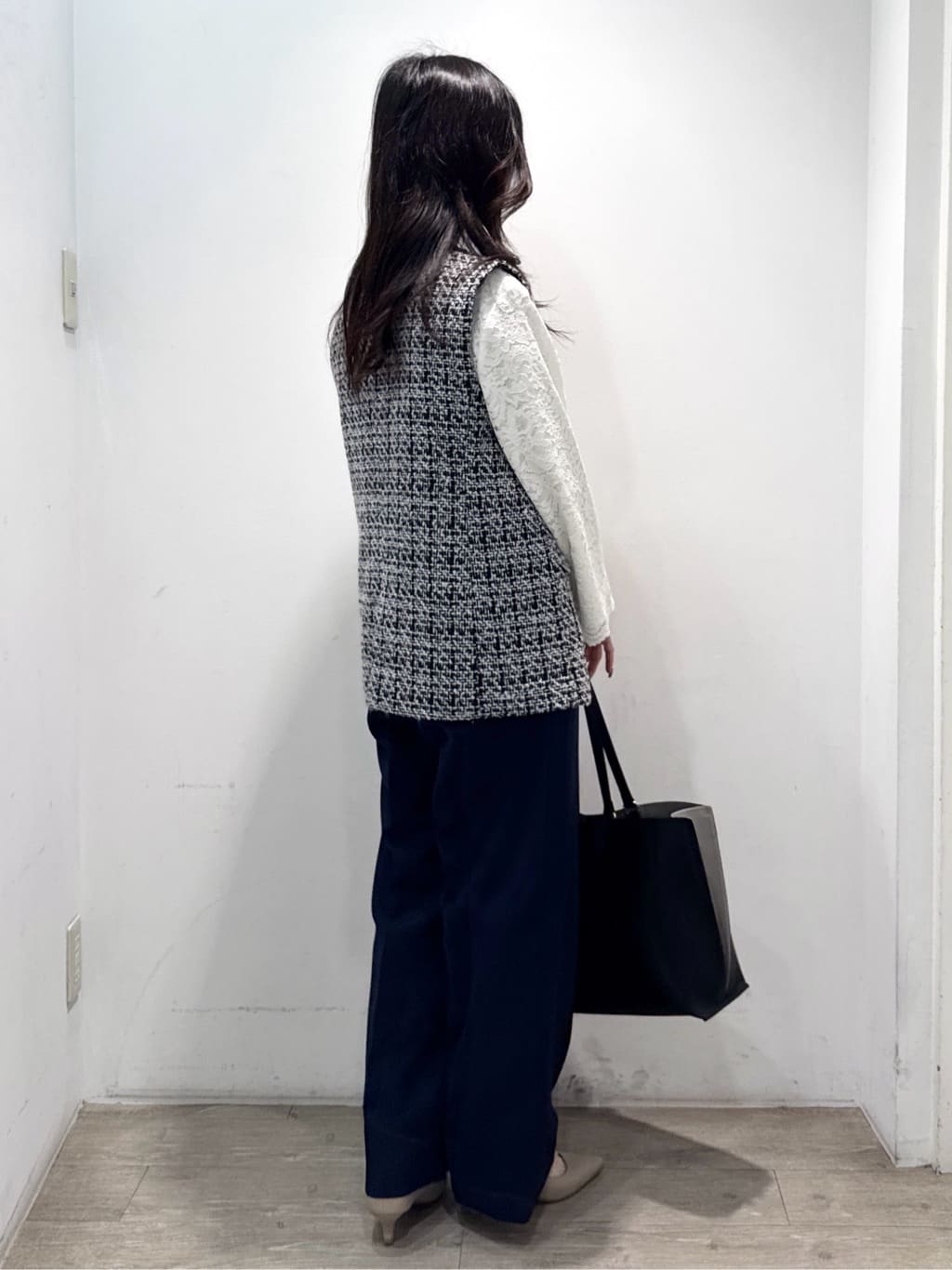 yuicciさんの「OPAQUE.CLIP｜《通勤対応》ツイードジレ【洗える】」を使ったコーディネート