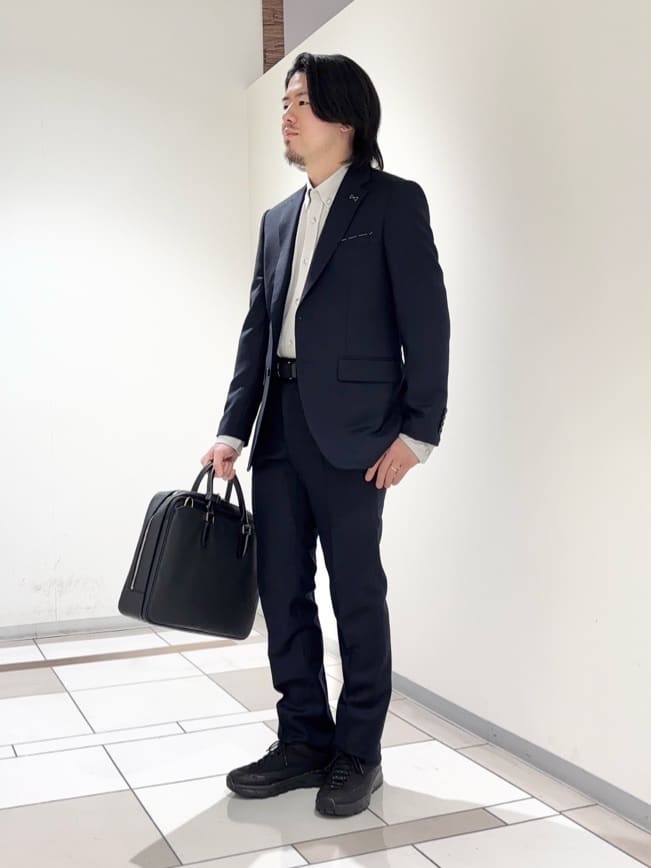 及川さんの「TAKEO KIKUCHI｜【Made in JAPAN】立菱（たてびし）スーツ」を使ったコーディネート