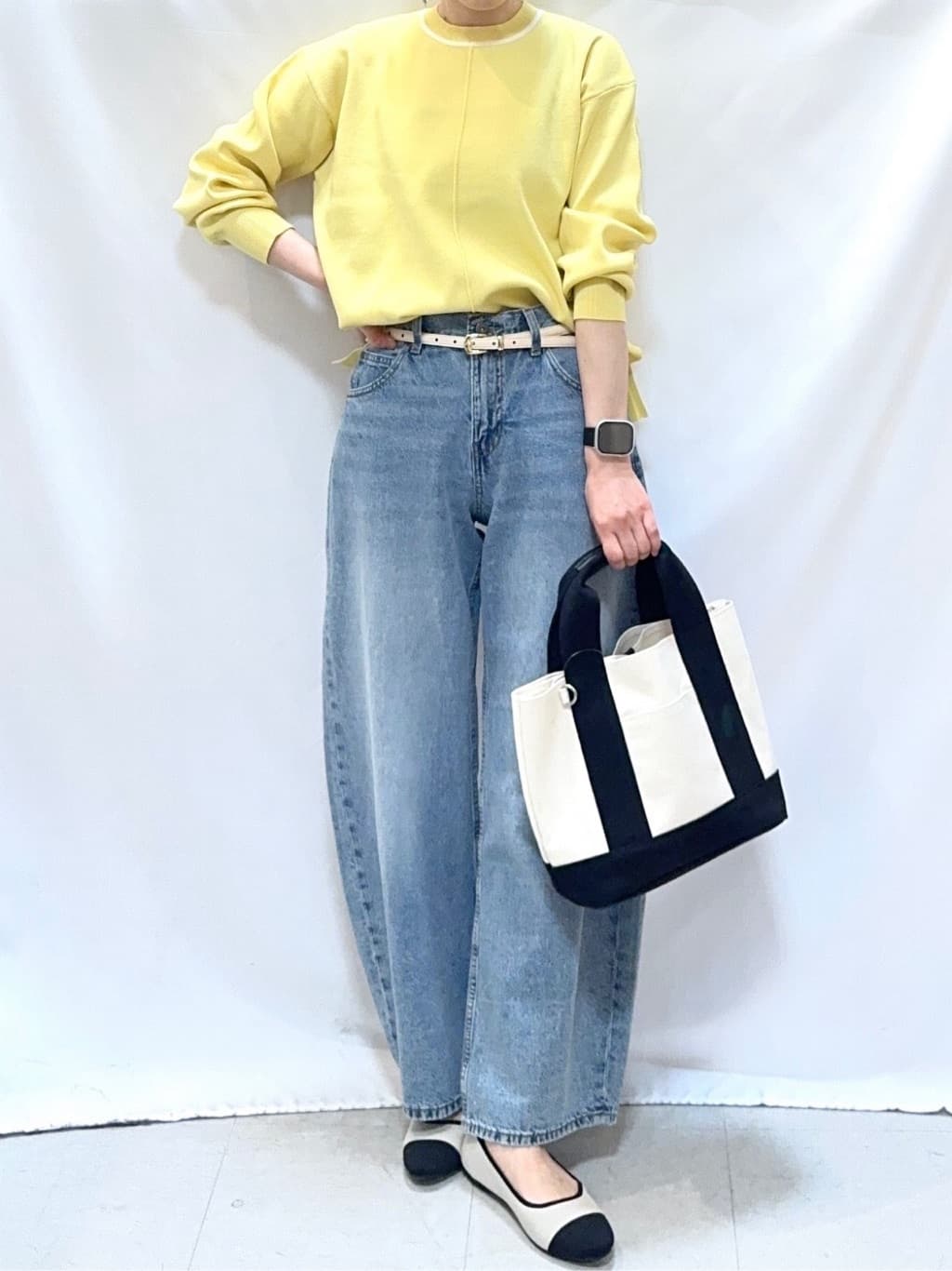 𝐇𝐢𝐫𝐨𝐦𝐢さんの「SHOO･LA･RUE｜【洗濯機可/S-LL】軽やかなパイピングがポイント スウェットライクニット」を使ったコーディネート