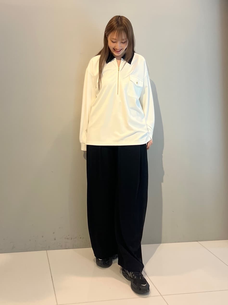 mさんの「tk.TAKEO KIKUCHI｜ハードポンチクレリックハーフジップカットソー/ポケット/襟配色/バイカラー」を使ったコーディネート