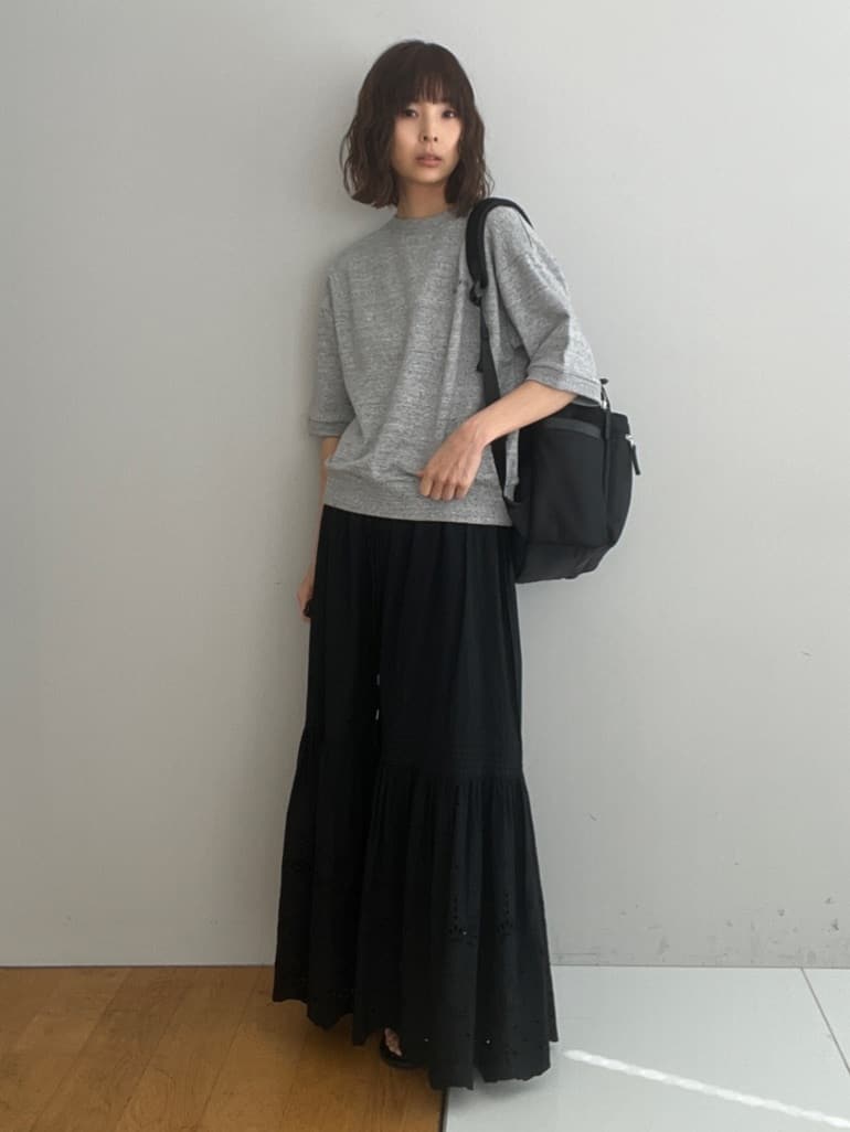 misaさんの「DRESSTERIOR｜【セットアップ可/ウォッシャブル】ストレッチ裏毛ハーフスリーブプルオーバー」を使ったコーディネート