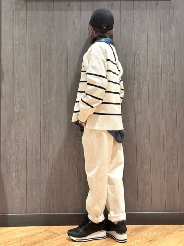 meiさんの「SHOO･LA･RUE｜【洗濯機可/S-LL】程よい抜け感 大人のチェックシャツ」を使ったコーディネート