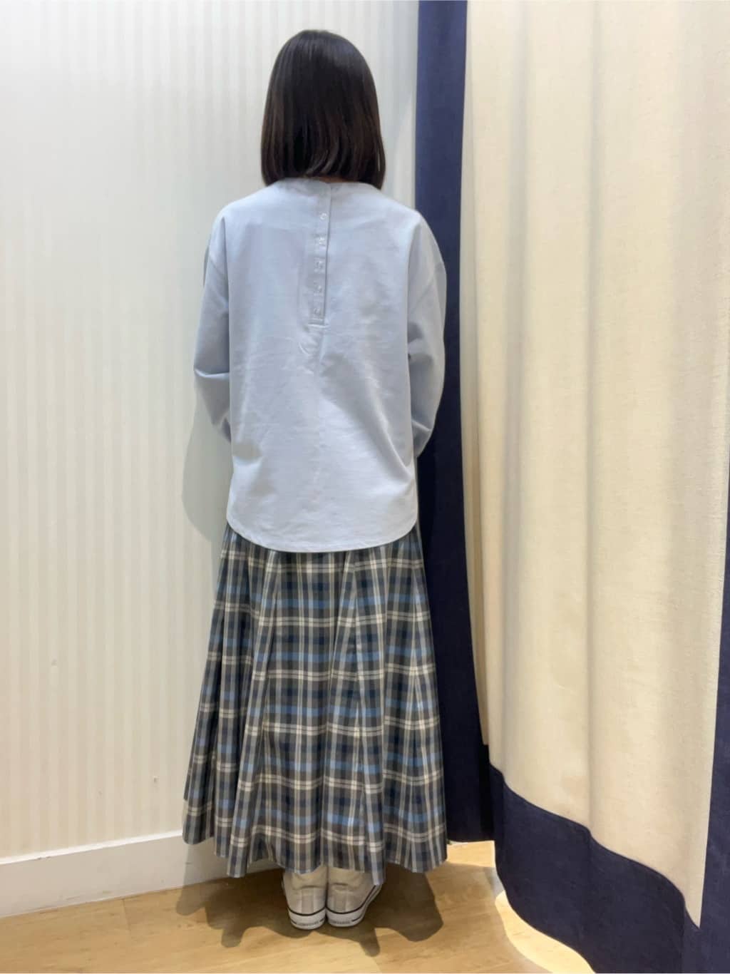 momoさんの「Dessin｜【360度可愛い・洗える】バックヘンリーカットソー」を使ったコーディネート