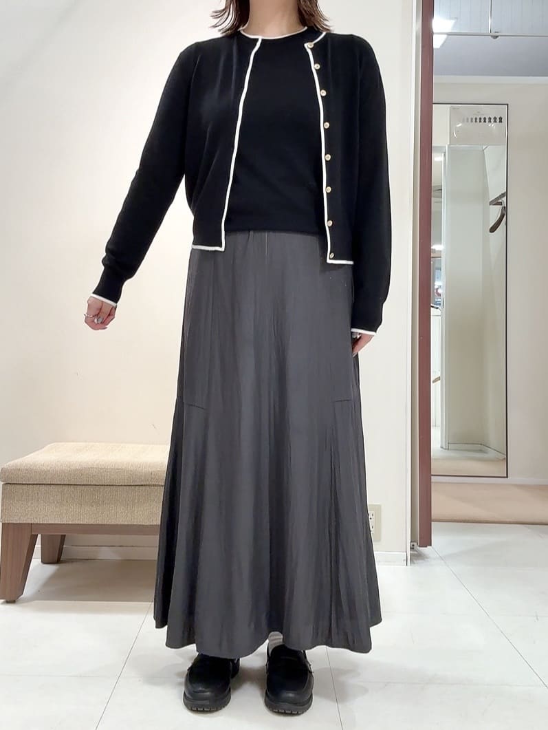 YUIさんの「UNTITLED｜【アンサンブル可/洗える】ウォームスパン カーディガン」を使ったコーディネート