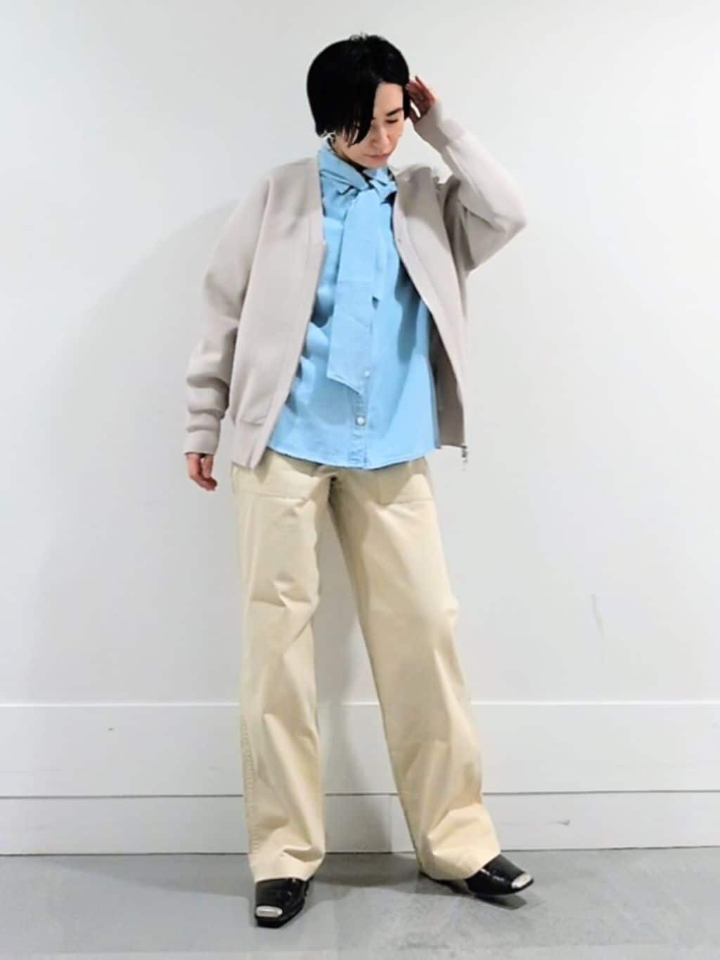 ミズタさんの「UNTITLED｜◆【軽羽織り/セットアップ可】ジップアップニットカーディガン」を使ったコーディネート