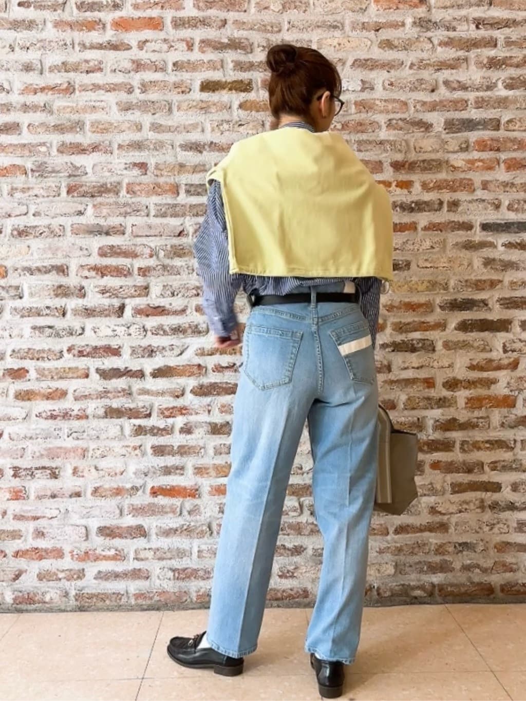 Yasucoさんの「Dessin｜【洗える】刺繍ロゴ入りオーバーシャツ」を使ったコーディネート
