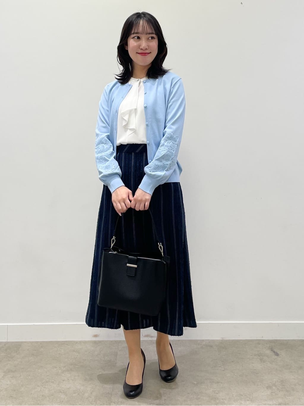 yukariさんの「Reflect｜レースデザインスリーブカーディガン」を使ったコーディネート