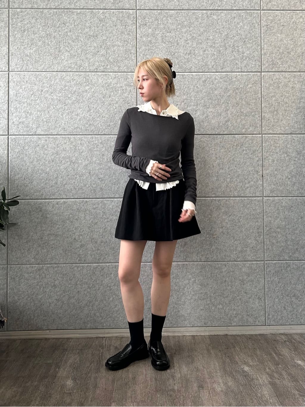honoka Aさんの「CODE A｜satin bomber jacket」を使ったコーディネート