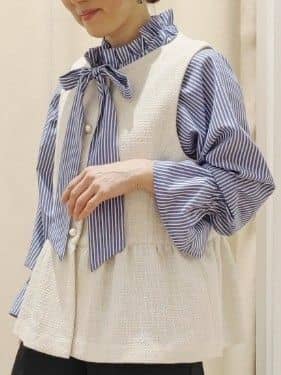toyaさんの「Dessin｜【入卒/セレモニー】パール調ボタンベスト」を使ったコーディネート