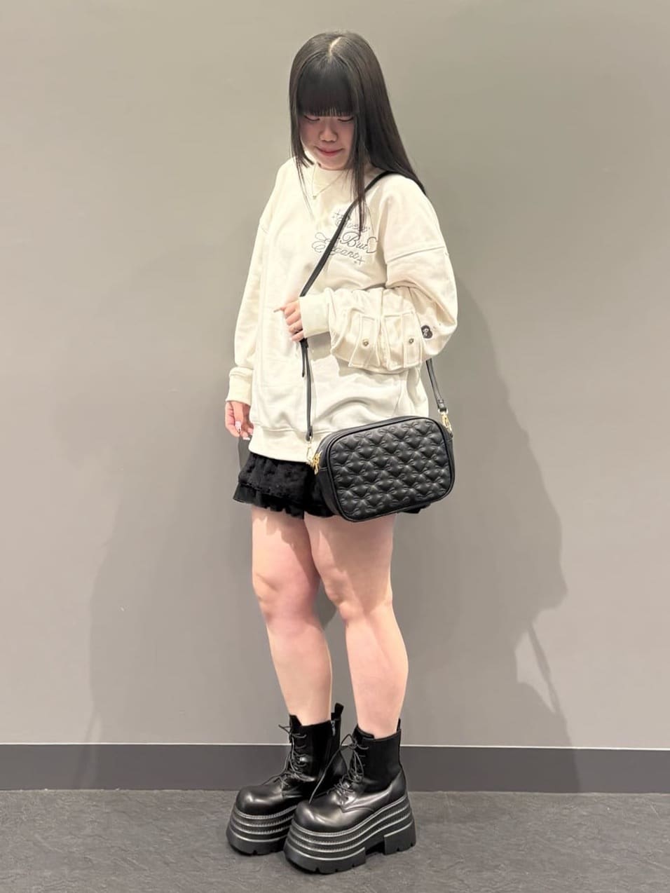 ひなさんの「ESPERANZA｜厚底レースアップ」を使ったコーディネート