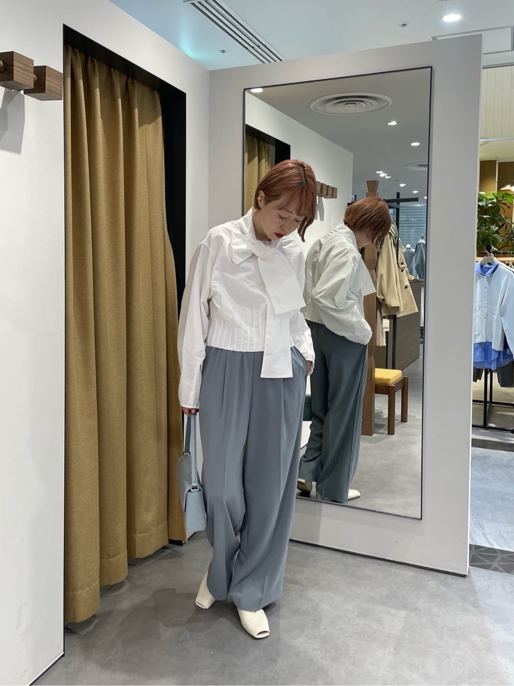 mikuさんの「INDIVI｜Comfy SET UP｜イージーストレートワイドパンツ【セットアップ対応／通勤／カセット服／接触冷」を使ったコーディネート