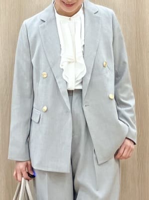 Keiさんの「grove｜【手洗いOK】フロントラッフルフリルブラウス」を使ったコーディネート
