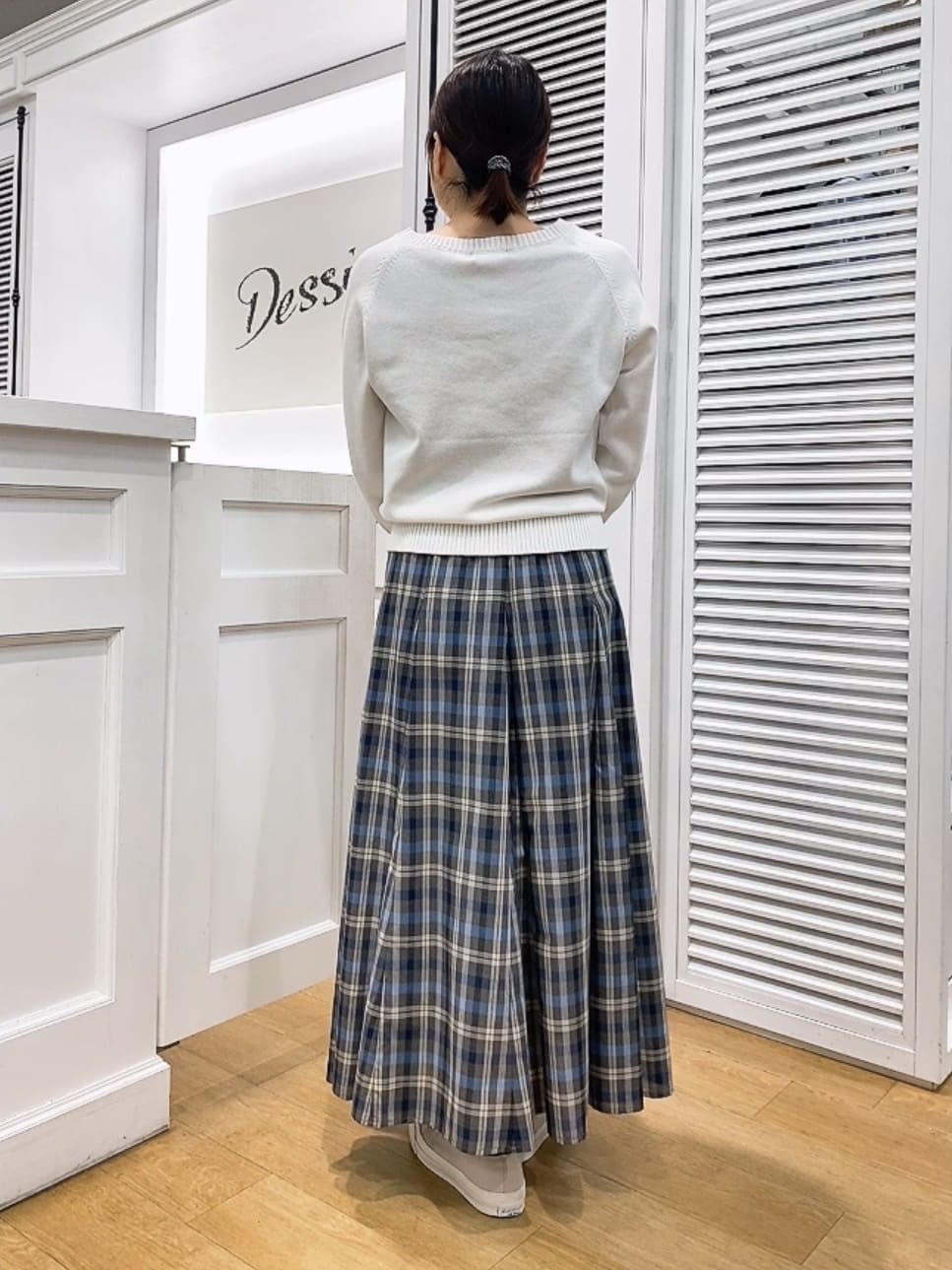Hamaさんの「Dessin｜【洗える】コットンVネックニット」を使ったコーディネート