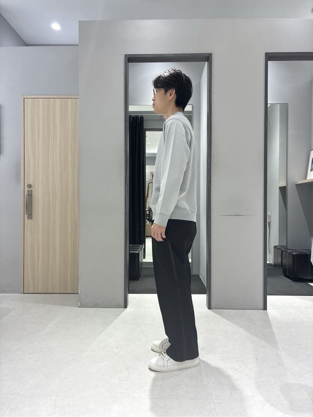 わいずみさんの「TAKEO KIKUCHI｜【ON／OFF兼用】CARREMANファブリック ノーカラージャケット」を使ったコーディネート