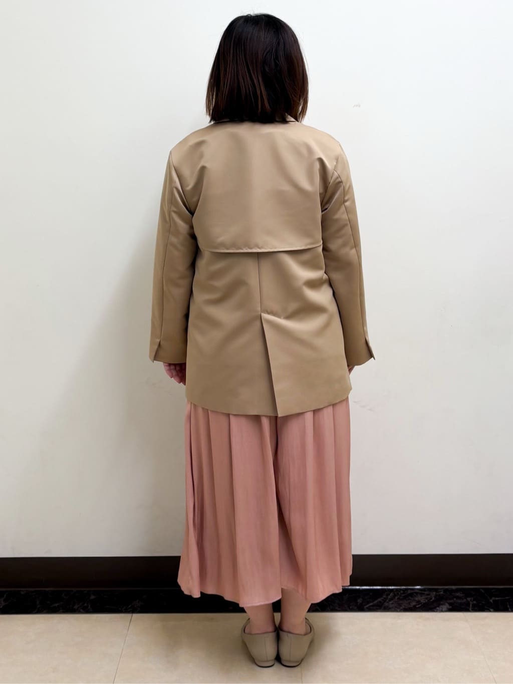 ミヨさんの「Reflect｜【腰周りカバー／長め丈】モックネックニットプルオーバー」を使ったコーディネート