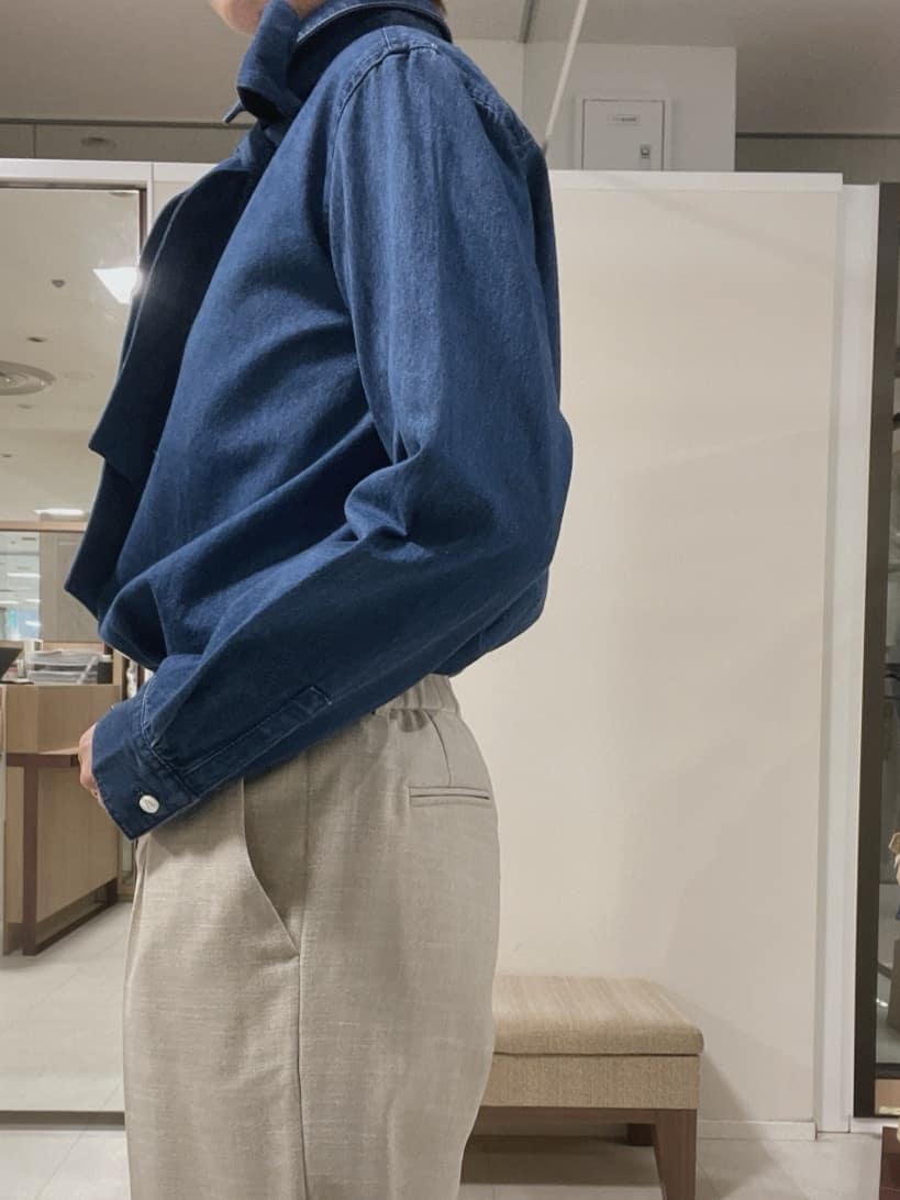 IWAMOさんの「UNTITLED｜【洗える/後ろウエストゴム】シャンブレーワイドパンツ」を使ったコーディネート