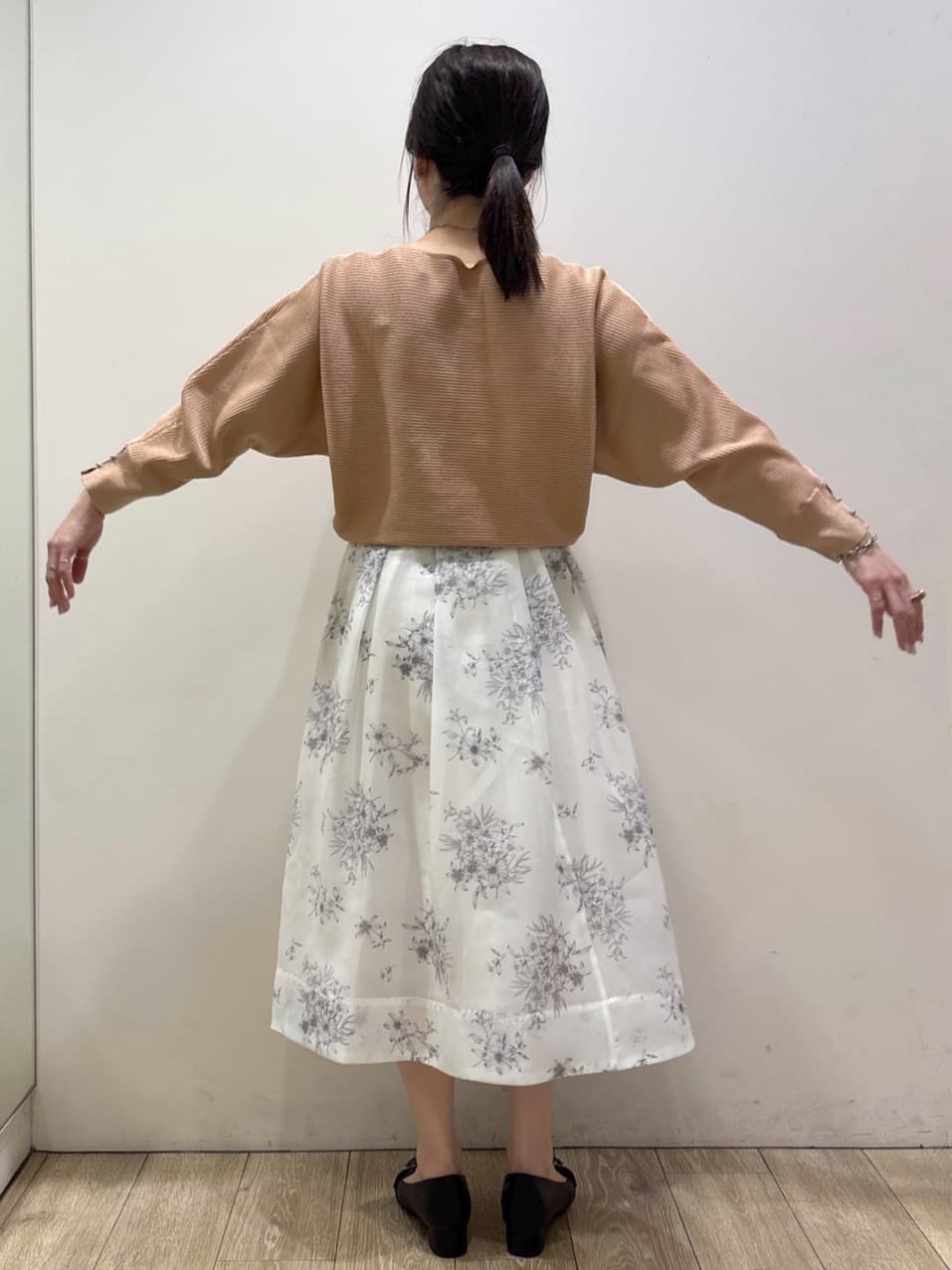 mameさんの「index｜撥水トレンチコート【洗濯機OK／花粉対応】《XS～3L》」を使ったコーディネート