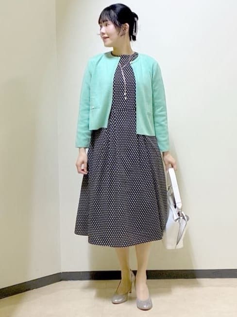  beni_gingerさんの「Reflect｜【通勤/お出かけ◎】ジオメプリントクラシカルワンピース」を使ったコーディネート