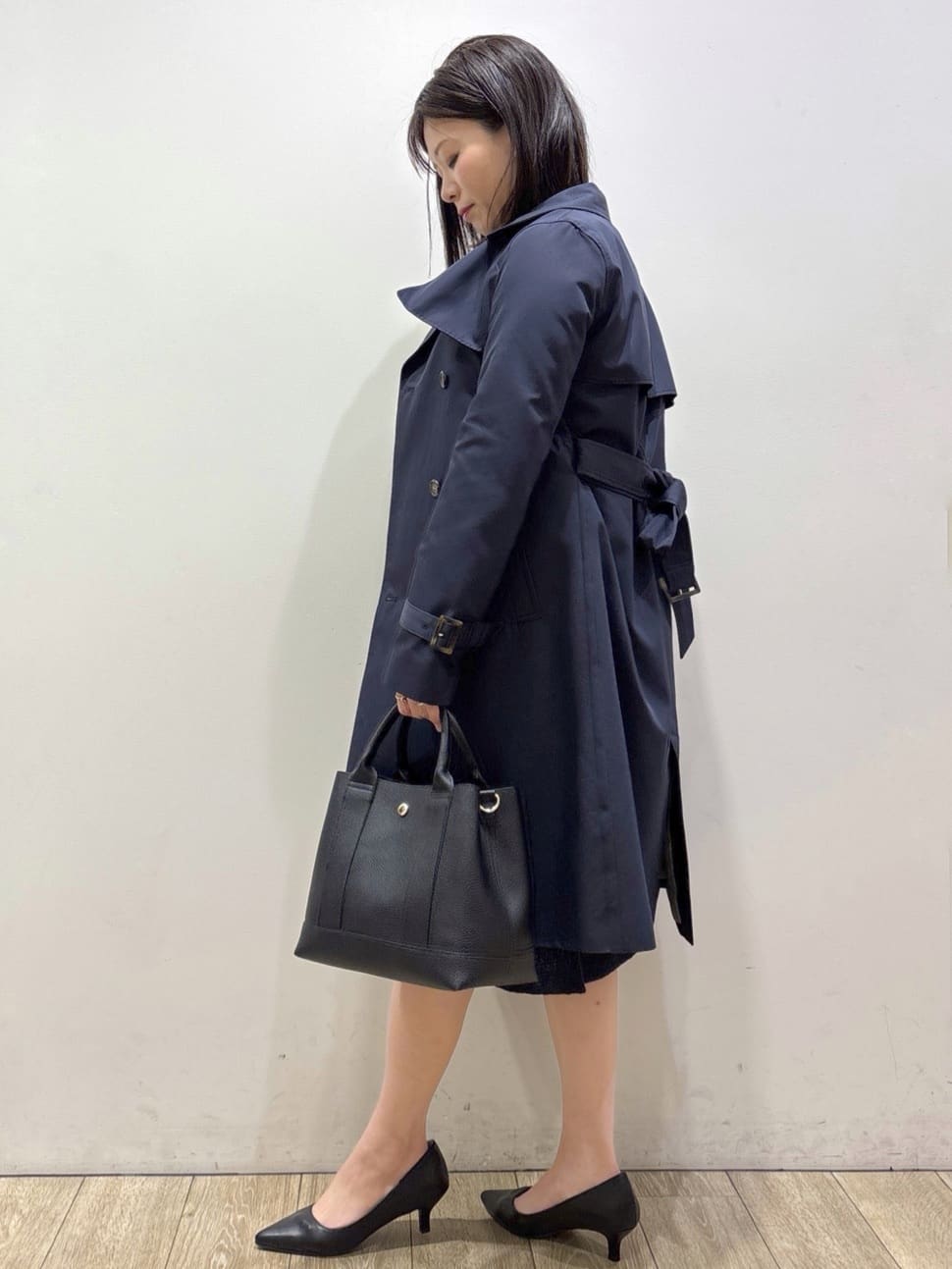 mameさんの「index｜撥水トレンチコート【洗濯機OK／花粉対応】《XS～3L》」を使ったコーディネート