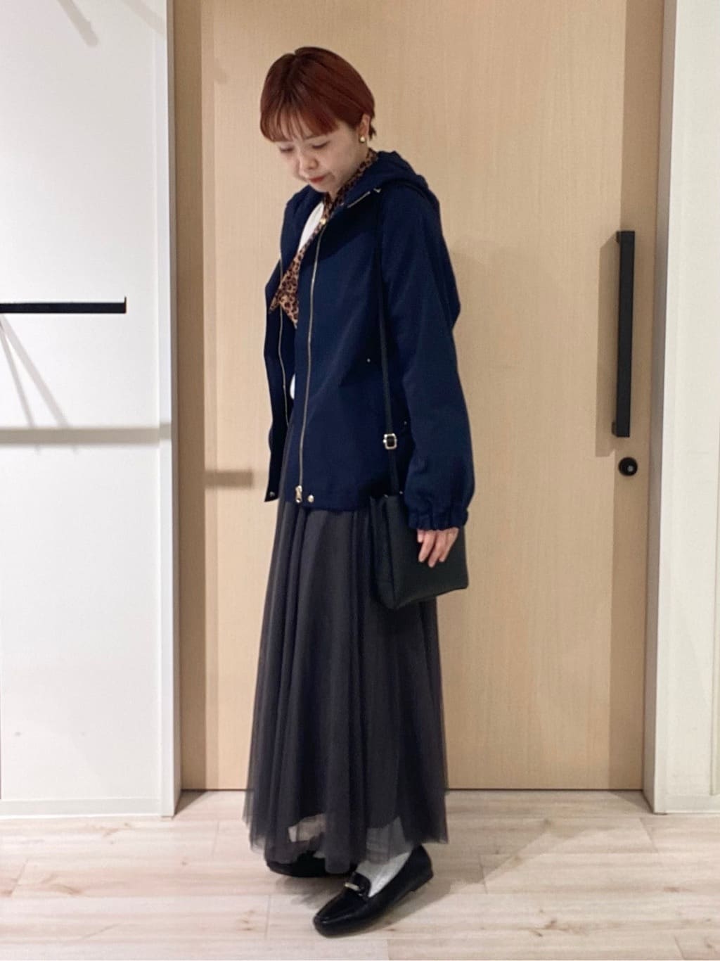 ひらしーさんの「SHOO･LA･RUE｜【消臭】キラキラ ビットローファー」を使ったコーディネート