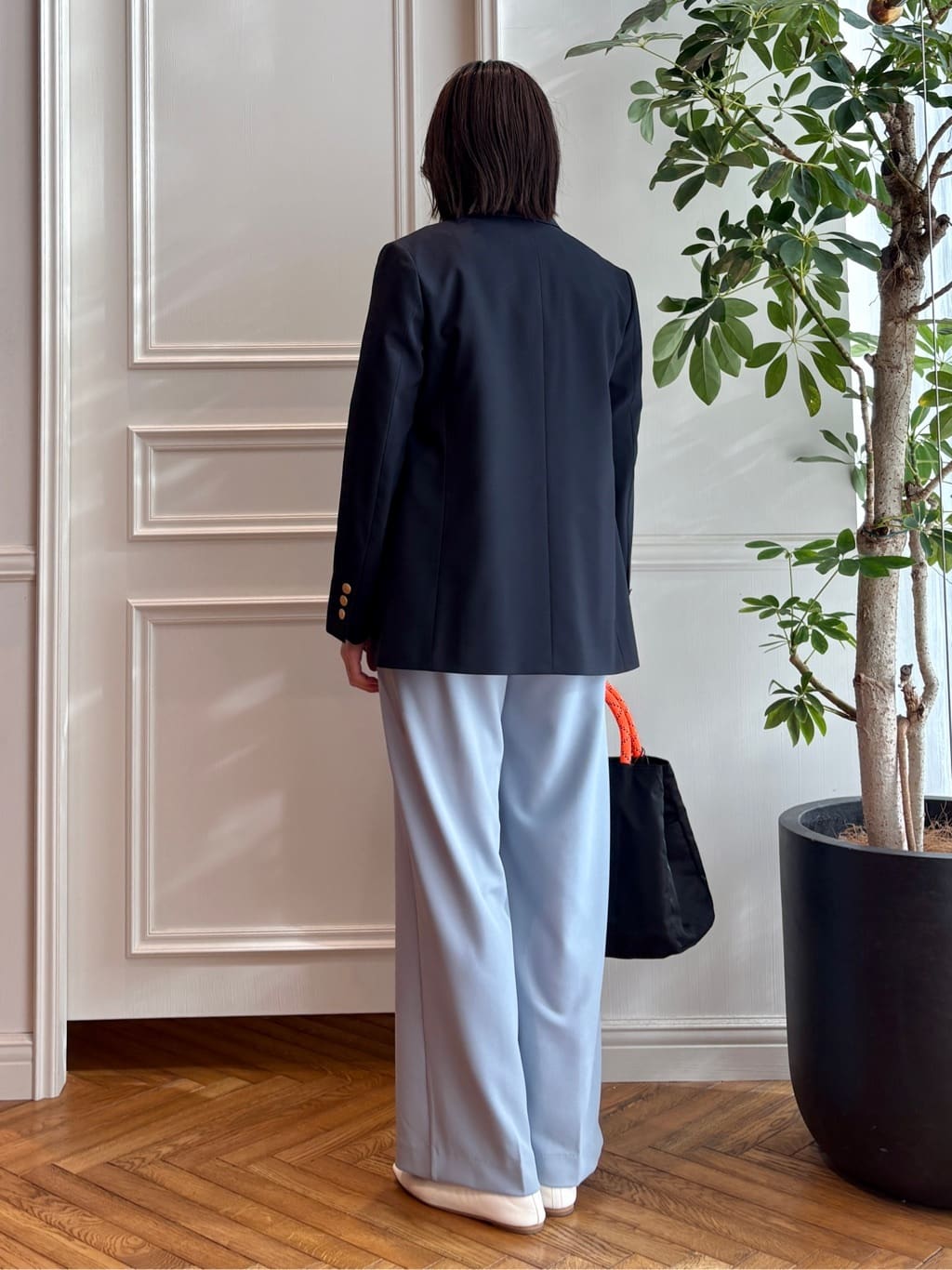 nakaoさんの「DRESSTERIOR｜【接触冷感/ウォッシャブル】センタープレスジョーゼットパンツ」を使ったコーディネート