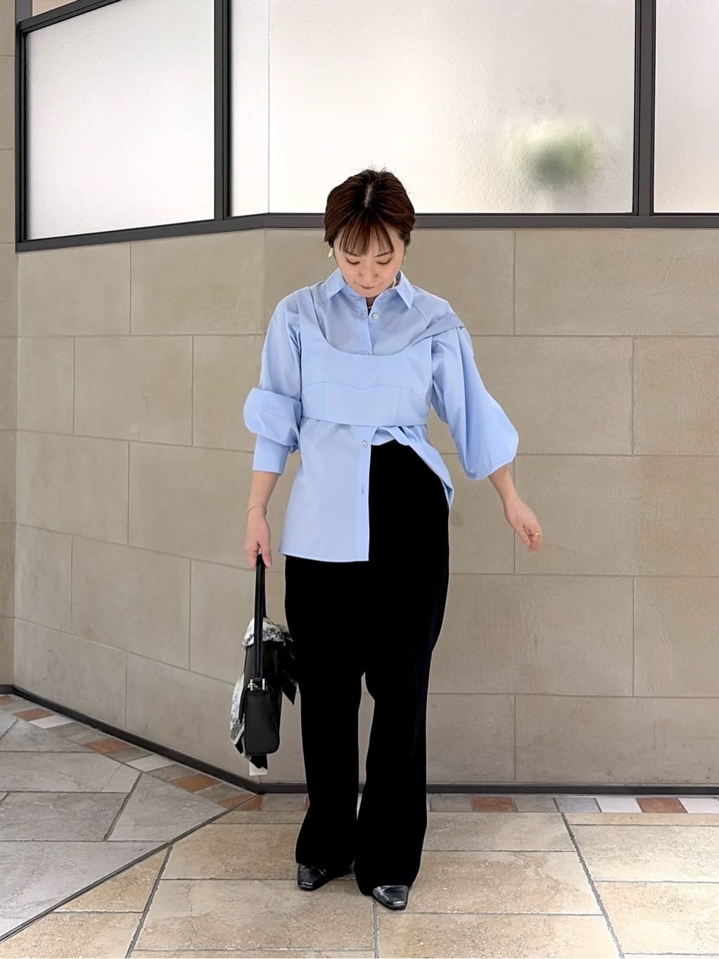 よねさんの「INDIVI｜ビスチェSETフォルムシャツ」を使ったコーディネート