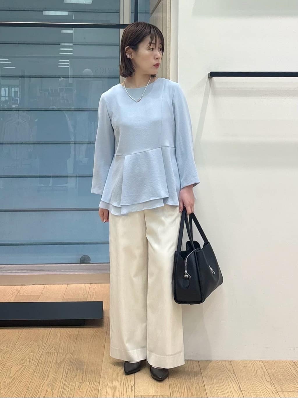 asamiさんの「INDIVI｜ランダムパール調ネックレス」を使ったコーディネート