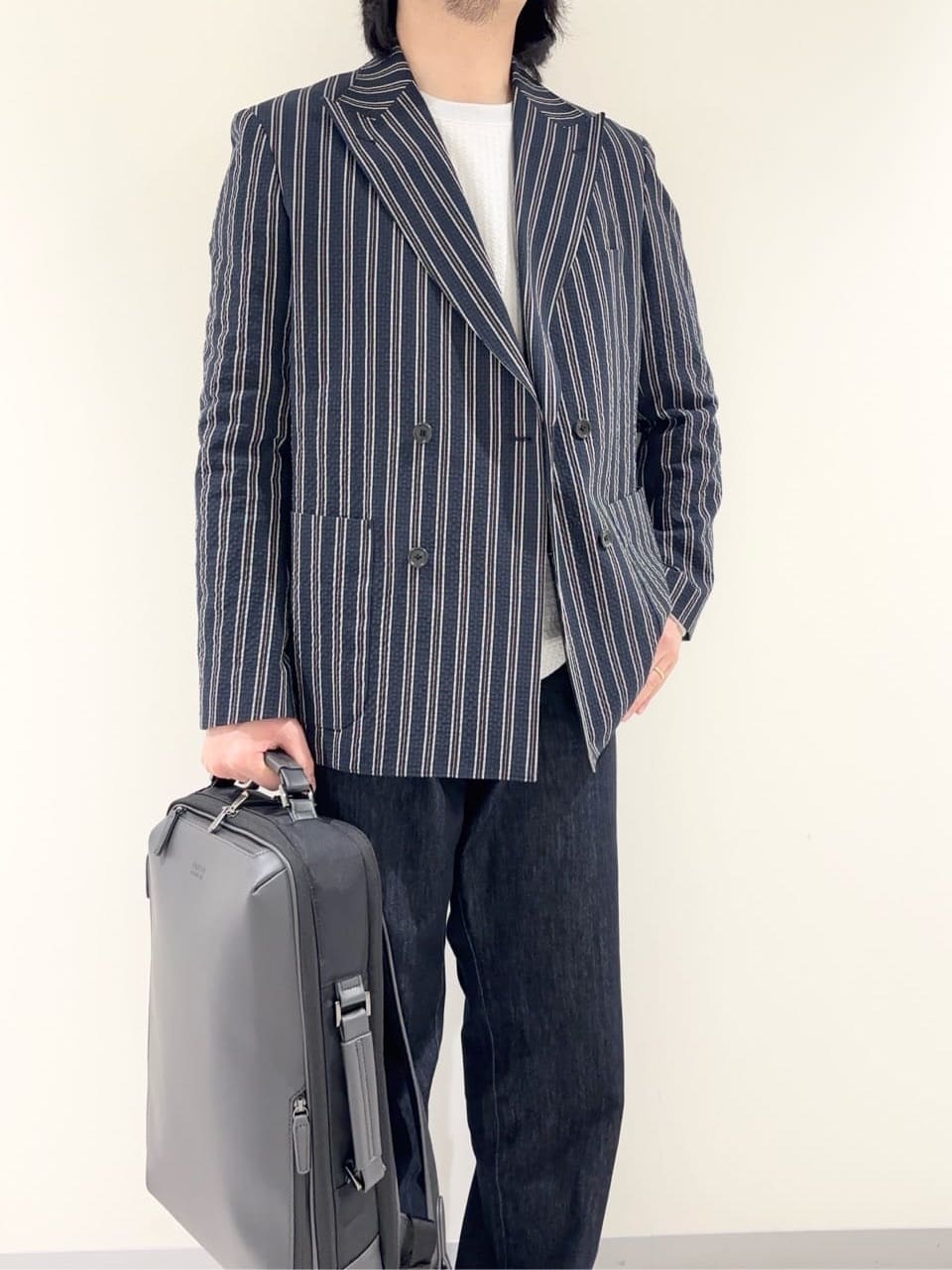 及川さんの「TAKEO KIKUCHI｜【BOWLER HAT LABEL】サッカーストライプ ダブルジャケット」を使ったコーディネート