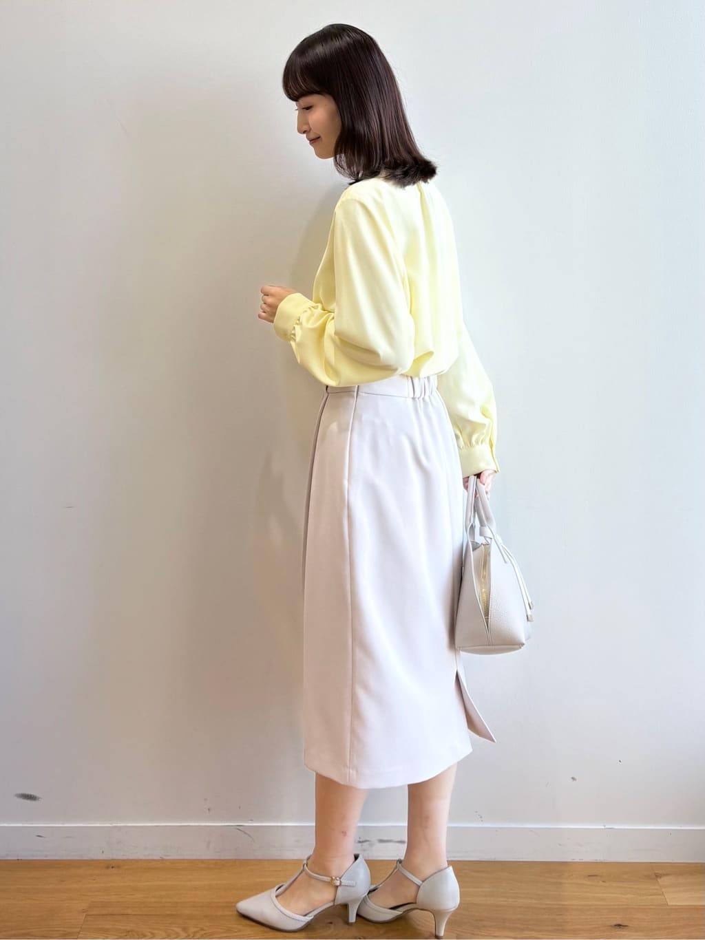 みさかさんの「index｜フェイクパールピンボウタイブラウス【洗濯機OK／イージーアイロン／ストレッチ】《XS-LL》」を使ったコーディネート