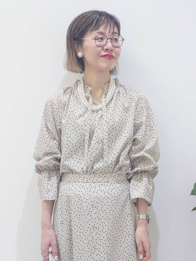 MUTSUKOさんの「UNTITLED｜【定番人気/はっ水/洗える】タスランショートトレンチコート」を使ったコーディネート