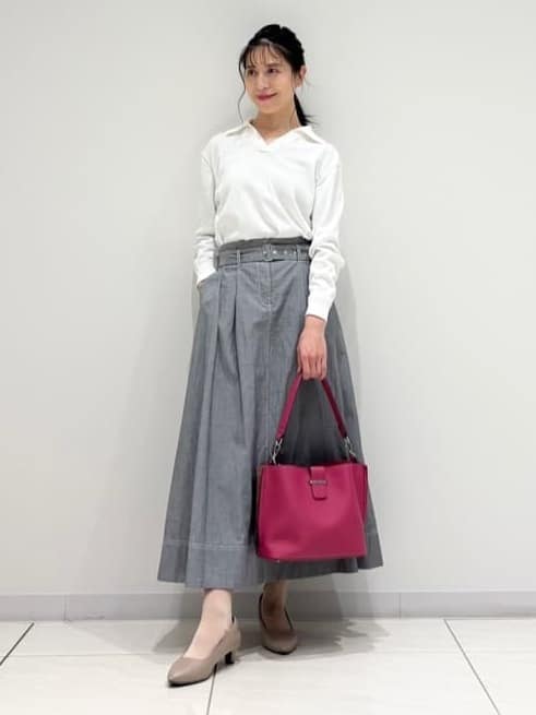 kayoさんの「INDIVI｜スキッパーネックニットプルオーバー」を使ったコーディネート