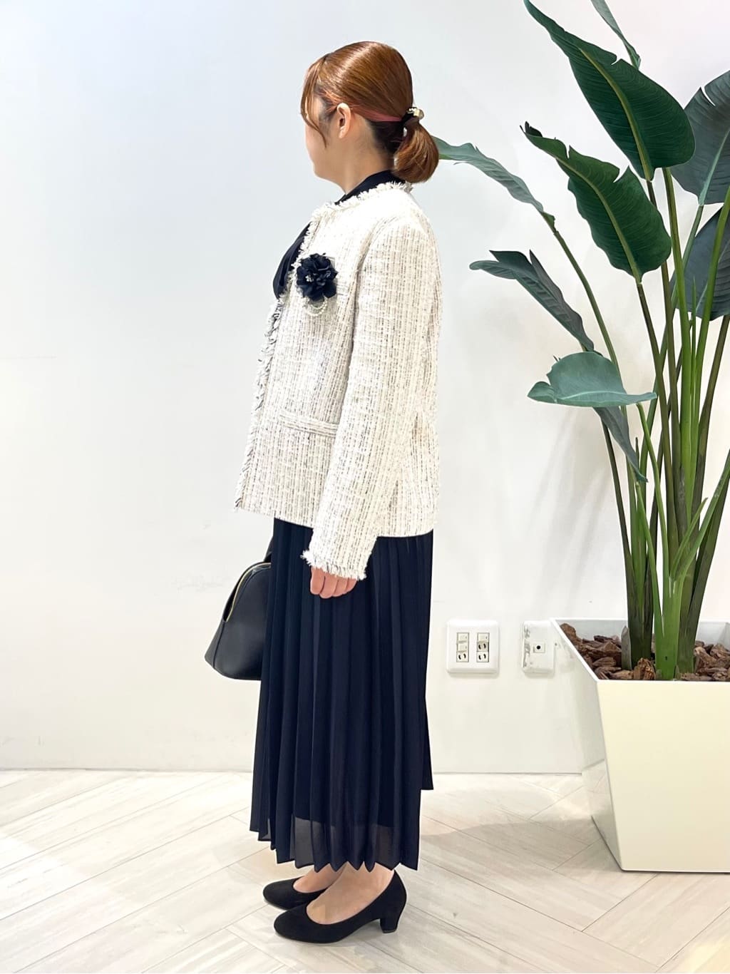 Tomoさんの「UNTITLED｜【仕事着/スーツ】ファンシーツイード ジャケット」を使ったコーディネート