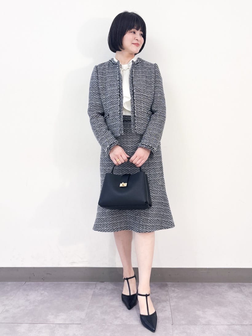 misaさんの「OPAQUE.CLIP｜《通勤／セットアップ対応》ノーカラーツイードジャケット【洗濯機OK】」を使ったコーディネート