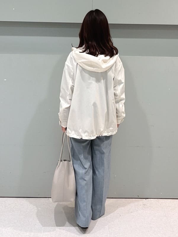 makiさんの「UNTITLED｜【洗える/はっ水】リラクシーマウンテンパーカー」を使ったコーディネート