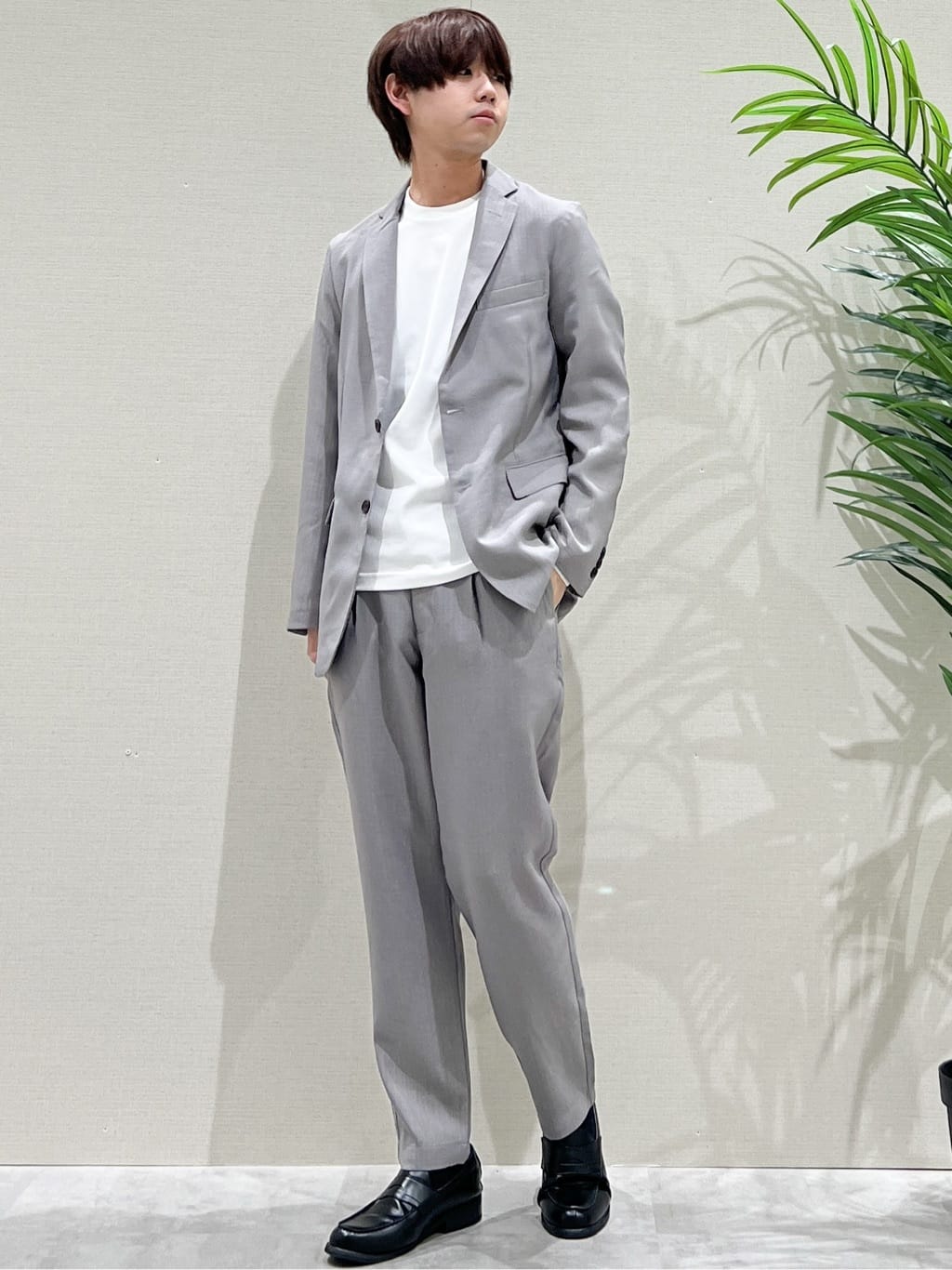 SHI-MAさんの「THE SHOP TK｜【LINO FINE】リネンライク テーラードジャケット 吸水速乾/イージーケア/UVカット/洗濯機」を使ったコーディネート