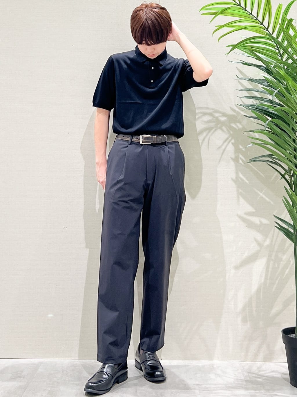 SHI-MAさんの「THE SHOP TK｜《KURO》半袖ニットポロシャツ 接触冷感」を使ったコーディネート