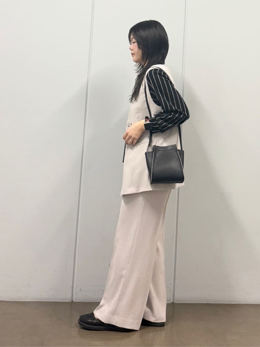 mizukiさんの「INDIVI｜【洗える／着心地楽ちん】ブラウス風ストライプカットソートップス」を使ったコーディネート